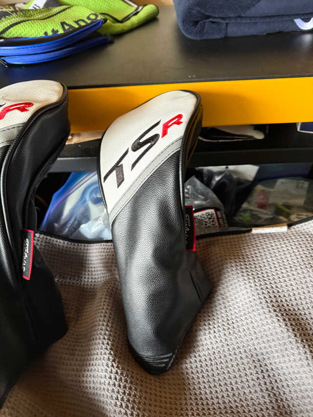 Titleist TSR Driver Headcovers in Golf in Brockville - Image 3