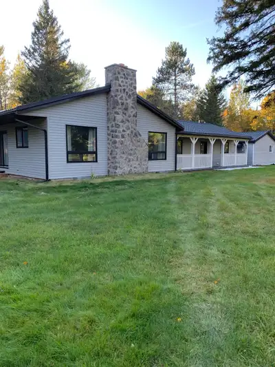 Charming Year-Round Cottage Nestled in the Heart  of Kazabazua, View more