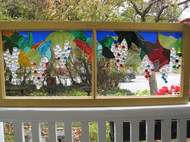 Stained Glass Grape Vine64959967443713121