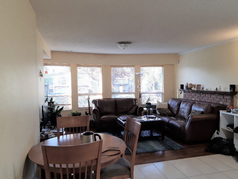 One furnished room for student Room Rentals & Roommates Vancouver