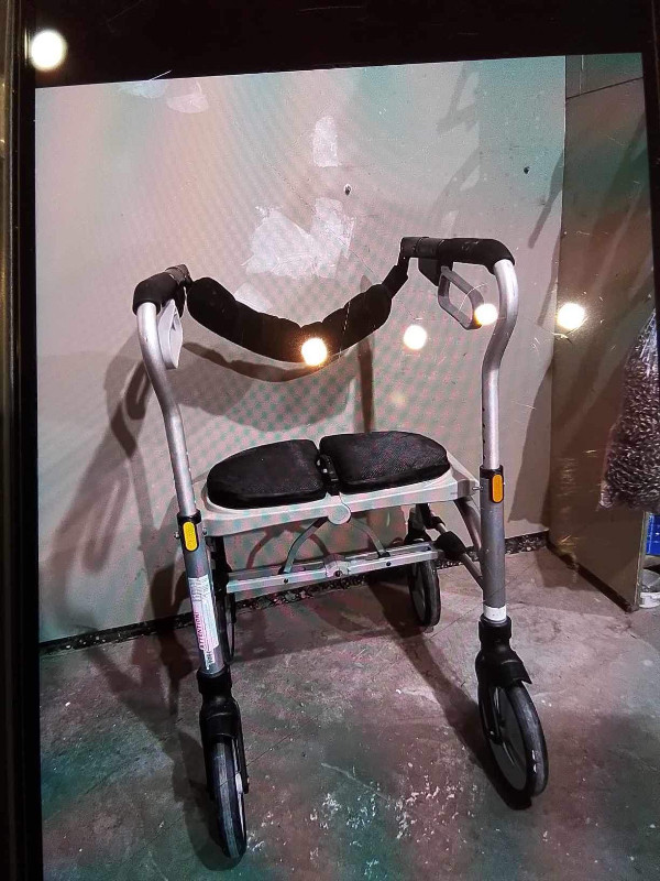 4 wheeled walker with seat in Health & Special Needs in Saint John - Image 2