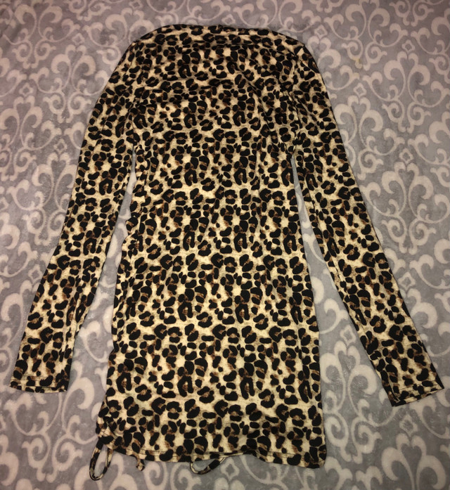 REVAMPED Leopard Pattern Fitted Long Sleeve Dress in Women's - Dresses & Skirts in Oshawa / Durham Region - Image 3