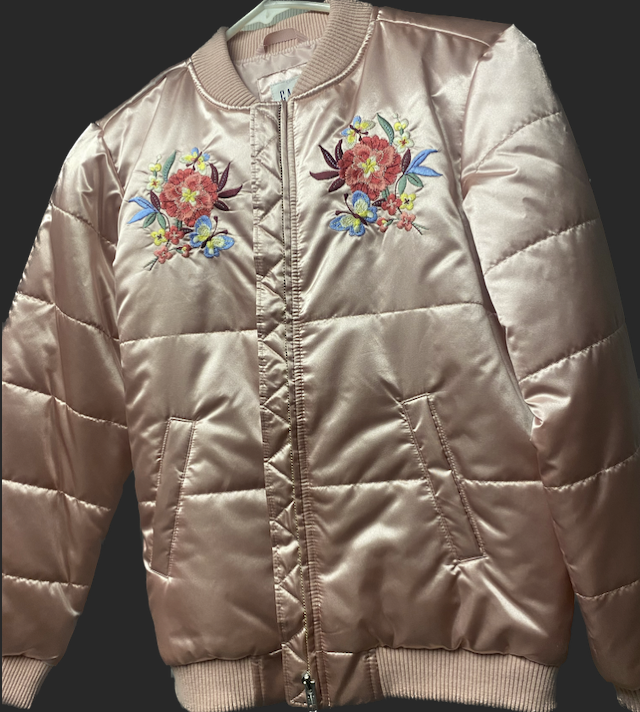 Gap kids girls pink jacket New with tags in Kids & Youth in City of Toronto - Image 3