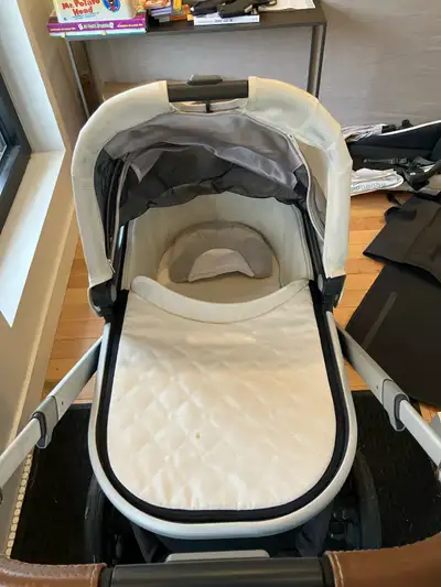 Bassinette Uppa Baby Vista, View more