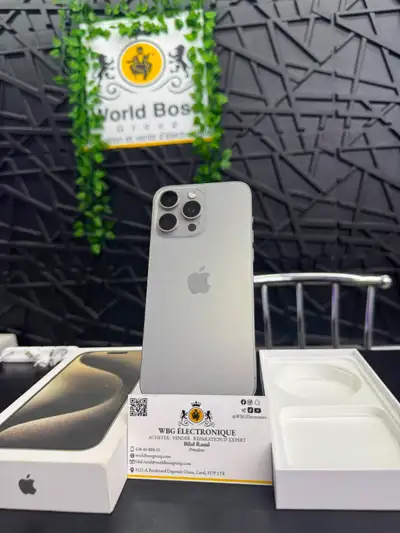 iPhone 15 Pro Max - 256GB- grey natural Titanium- Excellent condition - unlocked - Battery: 86% all...