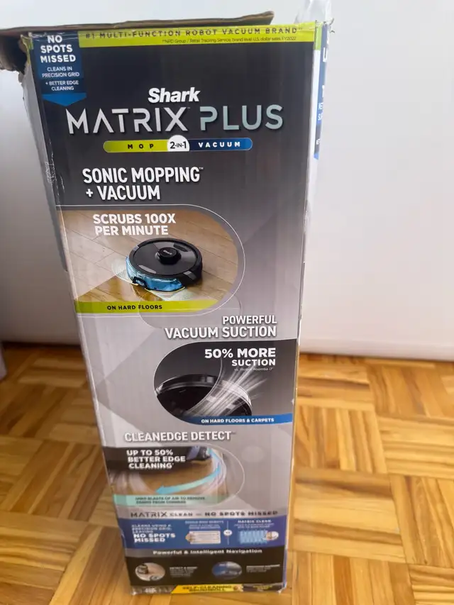 Shark Matrix Plus Robot Vacuum in Vacuums in Hamilton - Image 3