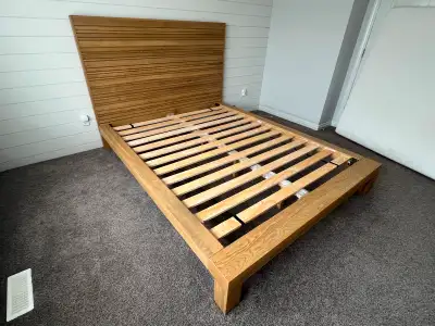 Queen Bed Urban Barn, View more