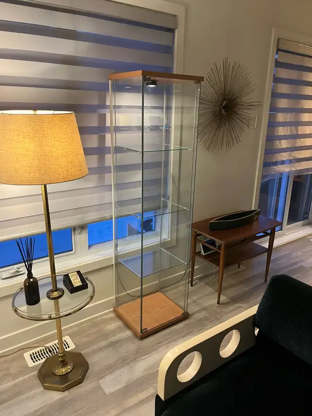 90s Vintage IKEA bookcase display cabinets with lights in Bookcases & Shelving Units in Gatineau - Image 6