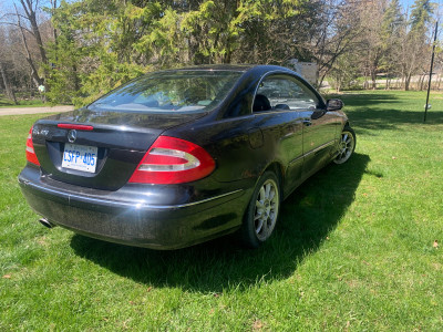 Mercedes Benz CLK320 