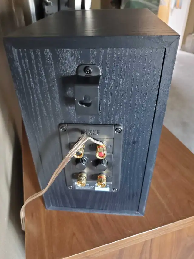 Kef Q100 Bookshelf speakers in Speakers in Markham / York Region - Image 5