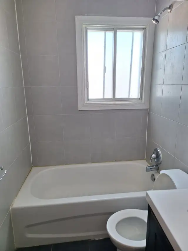 4 1/2 haut-duplex dans Bordeaux-Cartierville a louer.