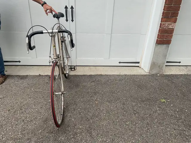 Road bike in Road in Ottawa - Image 4