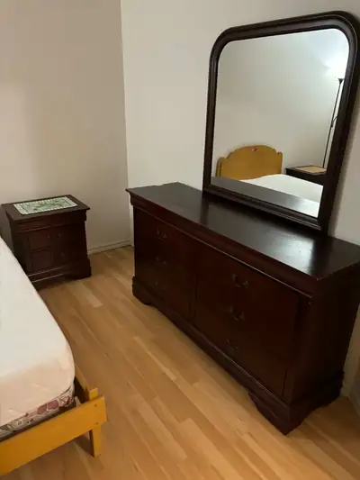 A repentigny Libre immediatement 630 $ non fumeur wi -fi inclus la personne doit laisser en tout tem...