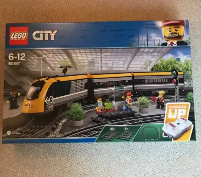 Original Lego set 60197 City Series - Passenger Train - Motorized with PoweredUP system - 677 pcs -...