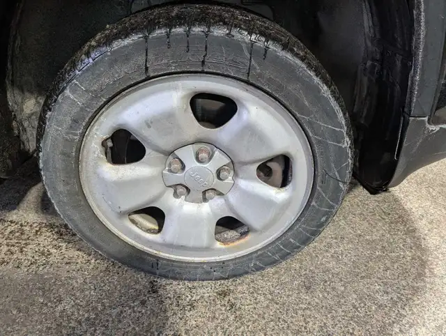 Winter tires on rims 225/65/R17 in Tires & Rims in Ottawa - Image 5