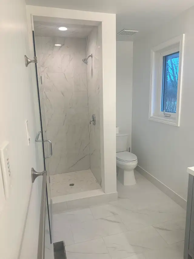 House For Rent in Long Term Rentals in Mississauga / Peel Region - Image 4