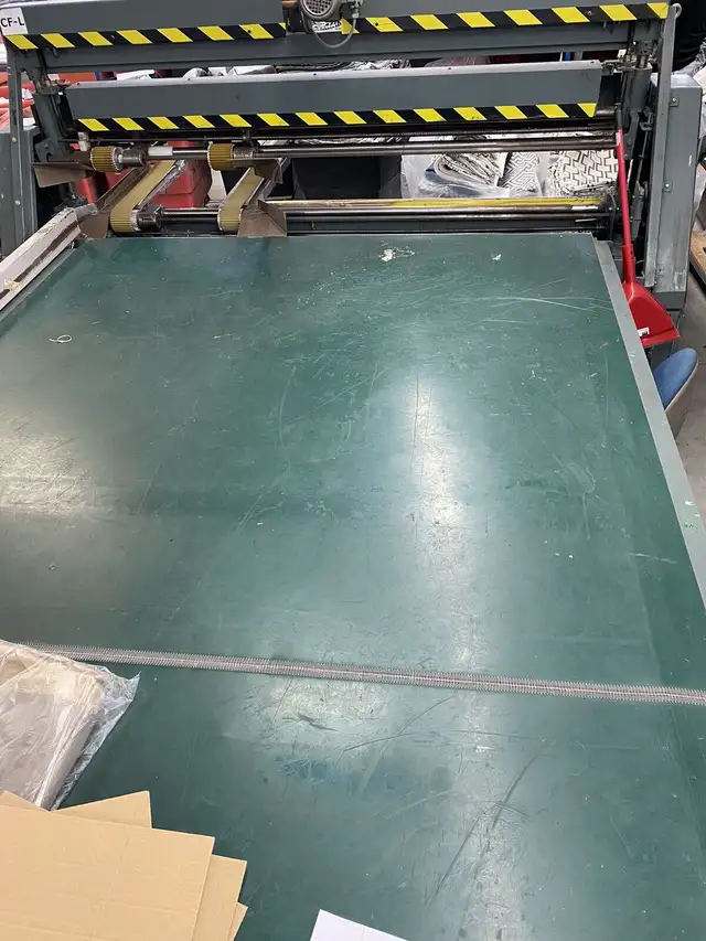 Filling Machine for Mattress / Cushion covers  in Bedding in Markham / York Region - Image 4