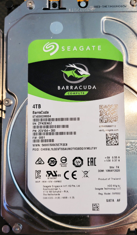 SEAGATE BARRACUDA 4 TB Internal Hard Drive with Case in Desktop Computers in Windsor Region