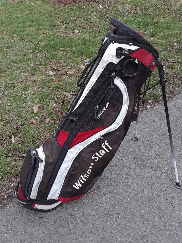 Golf stand bag in Golf in Kingston - Image 3