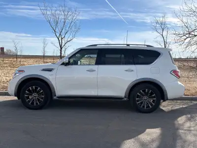 2017 Nissan Armada Platinum Edition. 178,000 km’s, White exterior, Black Leather Interior, 5.7L V8 g...