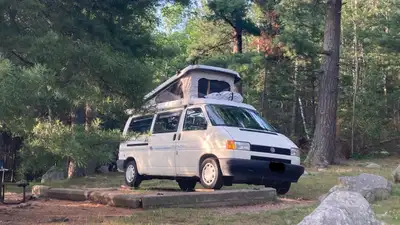 -Automatic -172,000 -original camping accessories, all in great working order -upgraded with: -Fiamm...