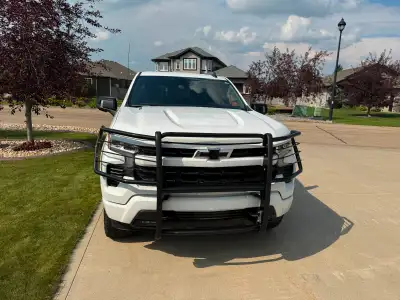 Premium truck , amazing mileage, tow package with 2" lift , air bags, undercoated new from the lot,...