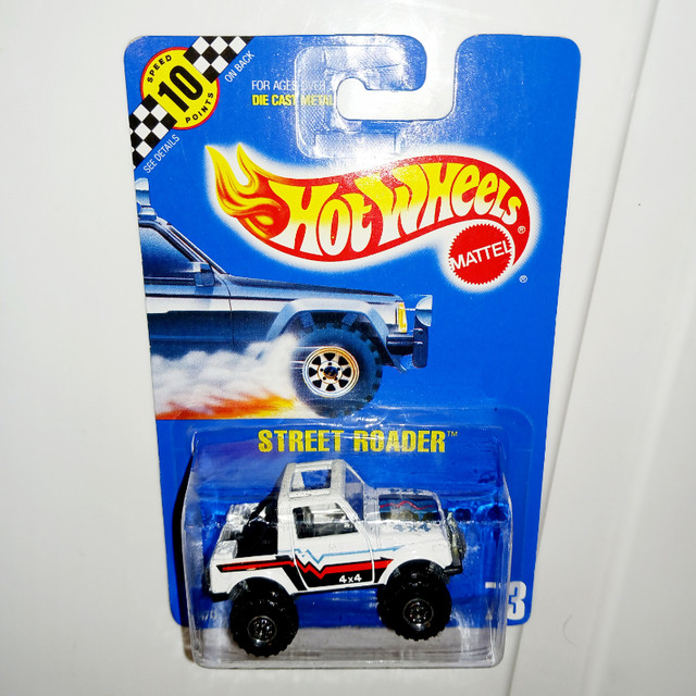 5 Hot Wheels Lot HUMMER, UNIMOG MERCEDES, SAMURAI STREET ROADER in Toys & Games in Oakville / Halton Region - Image 2