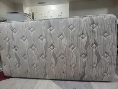 EXCELLENT CONDITION - BRICKS CHIROPRACTIC MATTRESS FOR SALE, View more
