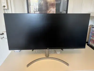 LG 34 Inch 21:9 IPS HDR WFHD 3-Side Virtually Borderless Monitor, View more