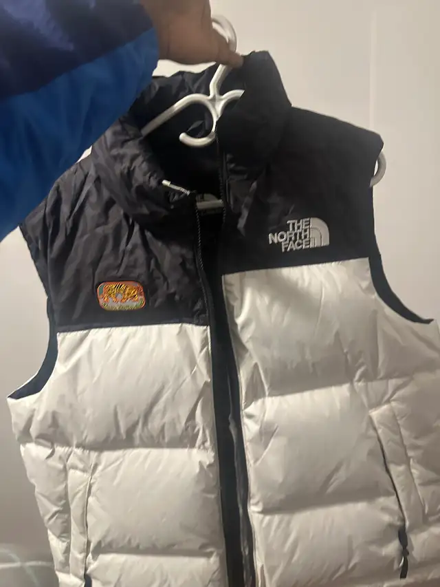 The north face 700 nuptse Limited in Men's in City of Montréal - Image 7