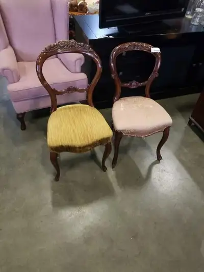 ACCENT CHAIRS - 2 BALOON BACK, View more