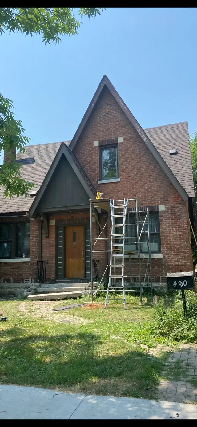 LO- COST  ROOFING in Roofing in Winnipeg - Image 4