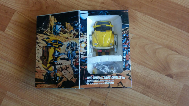 New Boxed Super Go Bots Bug Bite By Tonka in Arts & Collectibles in Oshawa / Durham Region - Image 2