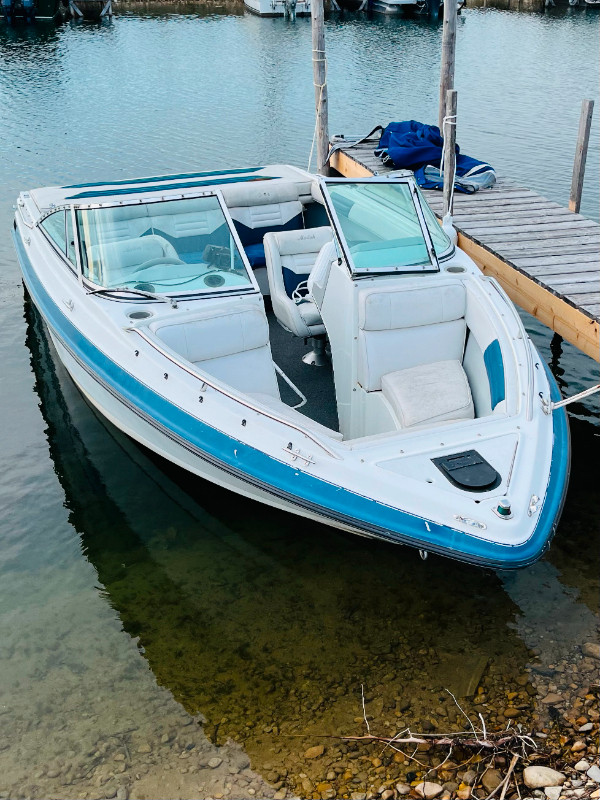 MARIAH POWERBOAT in Powerboats & Motorboats in Owen Sound