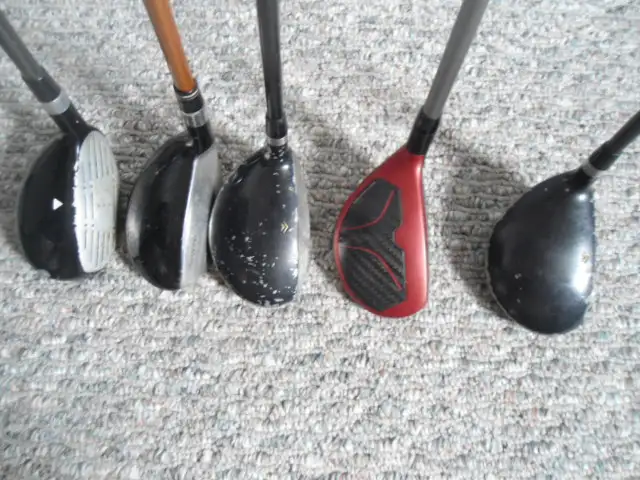 FIVE RIGHT HANDED FAIRWAY/RESCUE GOLF CLUBS in Golf in Sudbury - Image 3