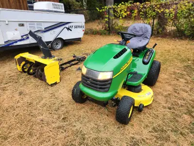 John Deere L118 Riding lawnmower with Snowblower, View more
