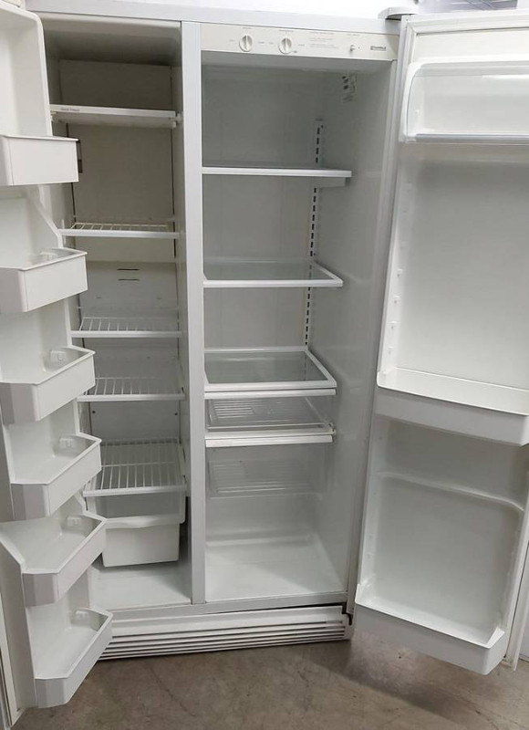 KENMORE SIDE-BY-SIDE FRIDGE (36 inches wide) in Refrigerators in London - Image 2