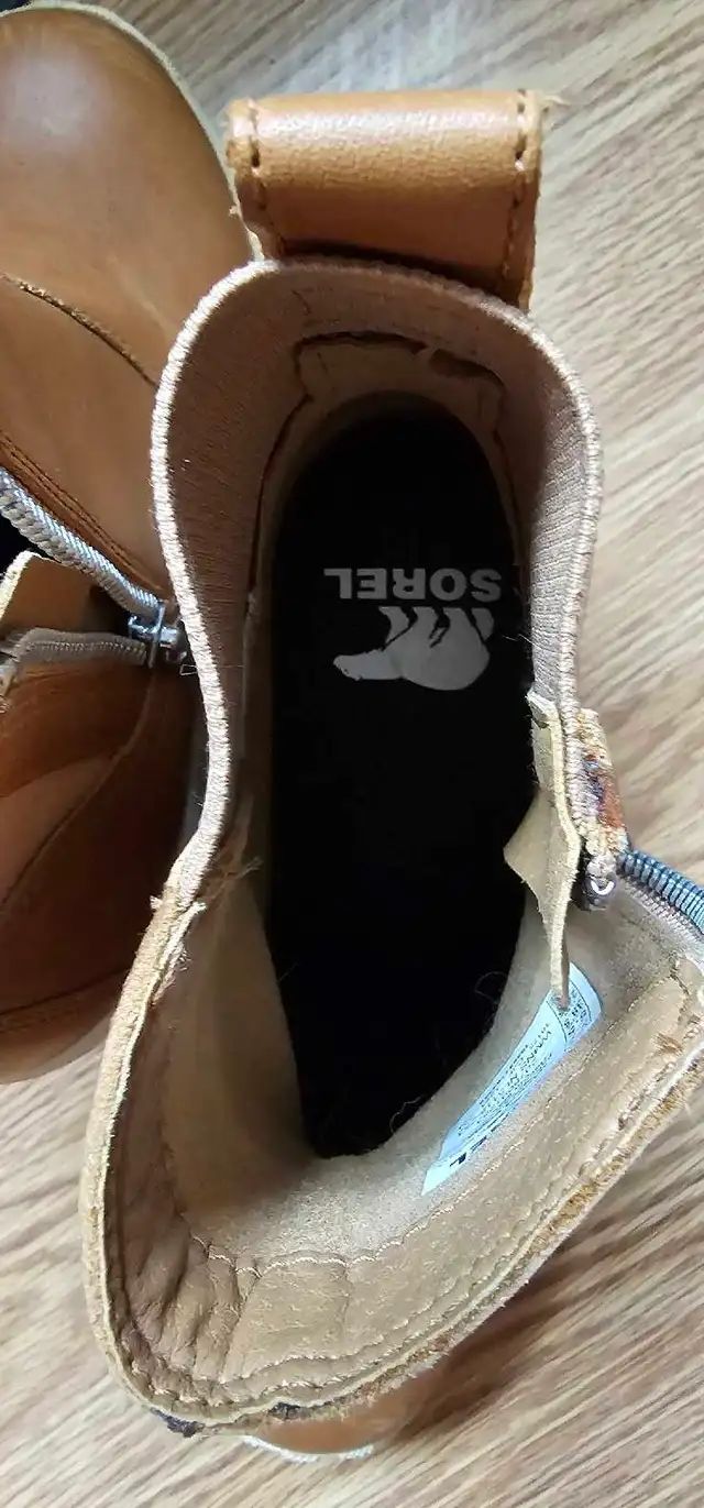 SOREL Women's Ankle Boots - Tan Leather in Women's - Shoes in Mississauga / Peel Region - Image 7