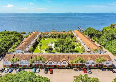 Condo on Beautiful Tampa Bay, St. Petersburg, View more