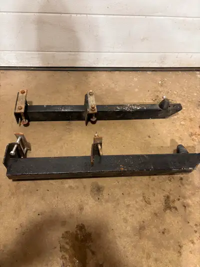 Set of traction bars asking 120.00 obo