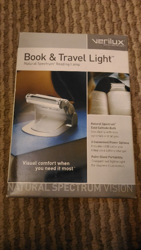 Verilux  Book & Travel Light VB01JJ4 - Natural Spectrum in Other in Calgary - Image 2