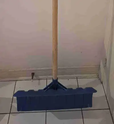 Snow Shovel [used], View more