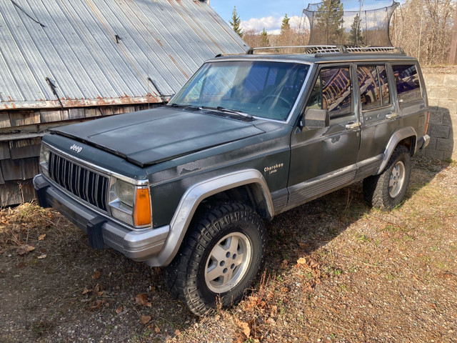 1992 Jeep Cherokee 4.0l High Output in Cars & Trucks in Smithers - Image 2
