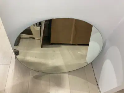 Bathroom Mirror for sale. Measurement Width 2ft x 2.5ft