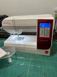 Elna Excellence 580+ Sewing machine