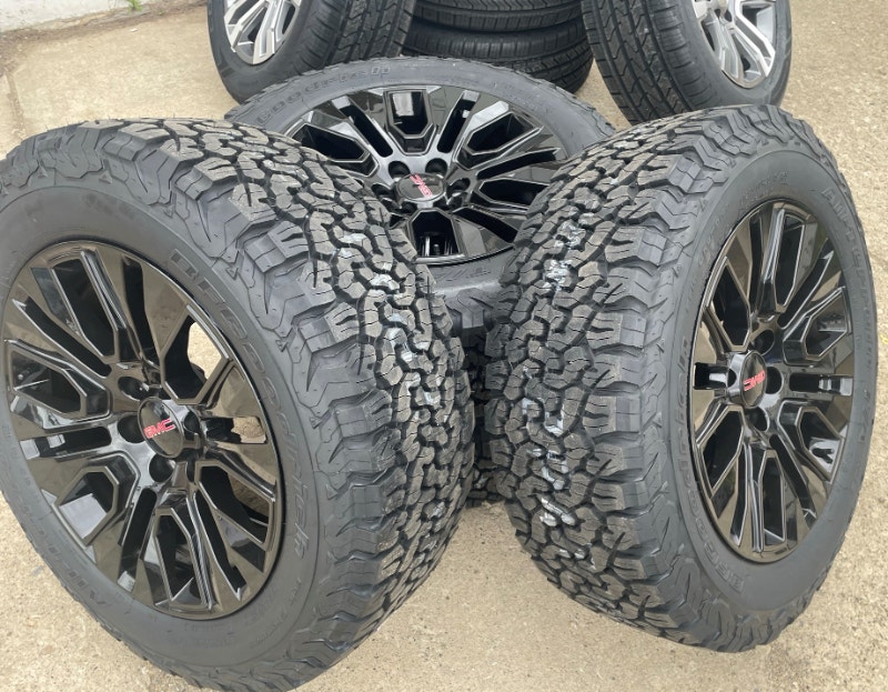2022 GMC Sierra Denali Style rims and BFG KO2 tires Tires & Rims