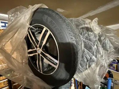 Set of 4 Wheels and Winter tires in excellent condition (came from a 2013 Mazda CX5): 17x7 inches (7...