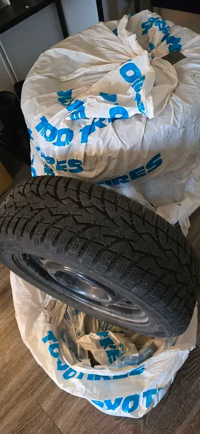 I'm selling a set of four winter tires with rims, size 225/60/70, suitable for a Kia Sportage. These...