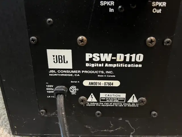 JBL PSW-D110 Subwoofer in Speakers in Calgary - Image 3