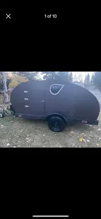 Camper trailer- teardrop trailer 